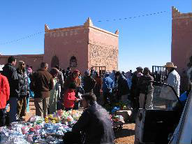 <티네기르 시장>